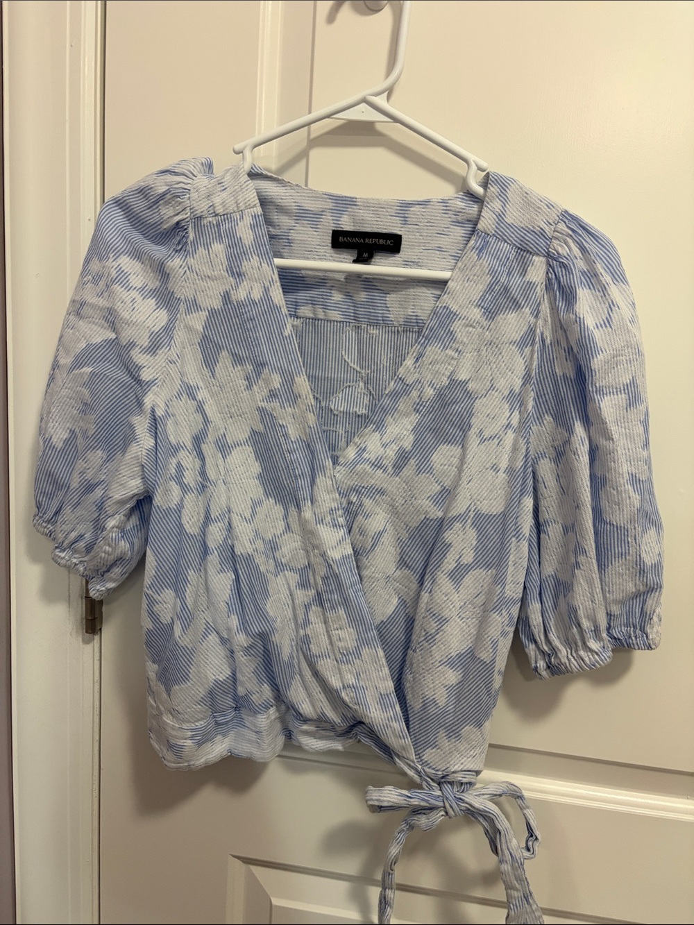 Banana Republic Blue and White Floral Wrap Top